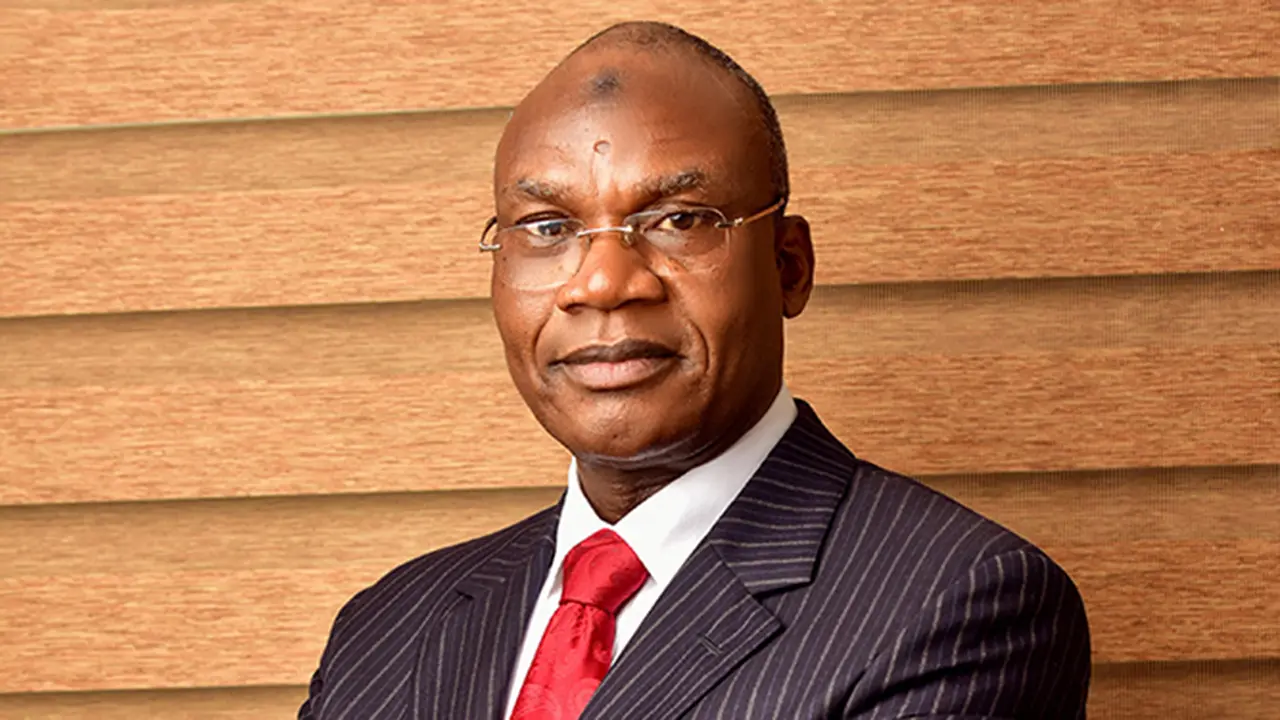 Dr. David Gende